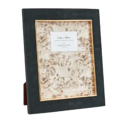 Addison Ross – Deer Park 8×10 Velvet Frame