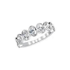 18K White Gold Bezel-Set Oval Diamond Wedding Band