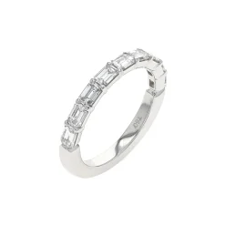 18K White Gold Emerald-Cut Diamond Wedding Band