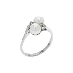 14K White Gold Pearl and Diamond Ring